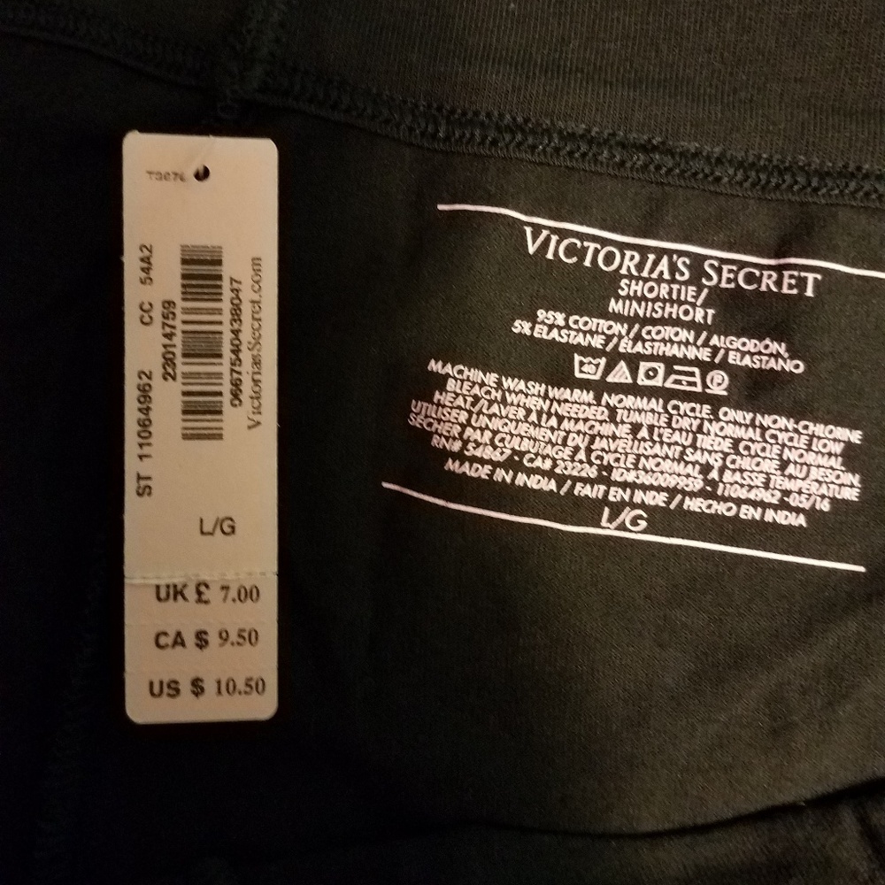 VS shortie//mini short